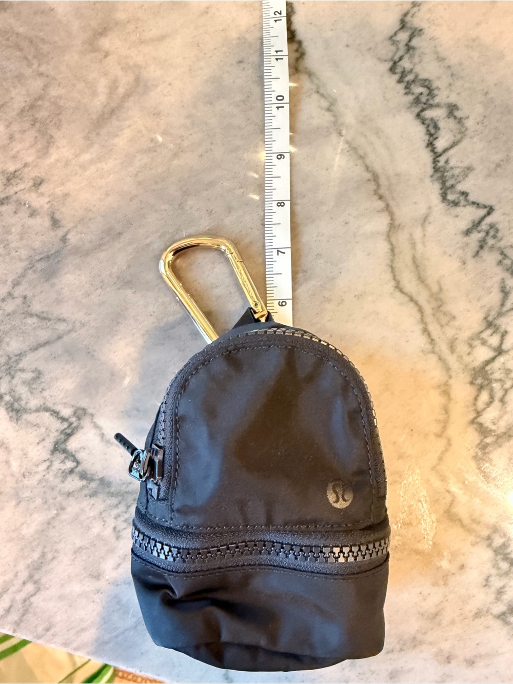 lululemon Nano Backpack keychain - Picture 5 of 5